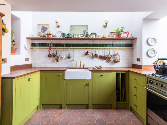 charlotte simpson kitchen u shape 1  